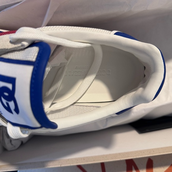 Dolce & Gabbana DG Logo Low-Top Sneaker | White Blue Red | TG 42 (US 9) - Picture 7 of 11